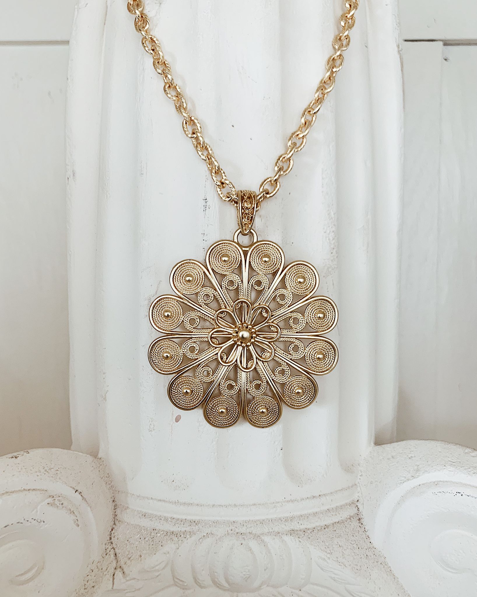 Collier Flora