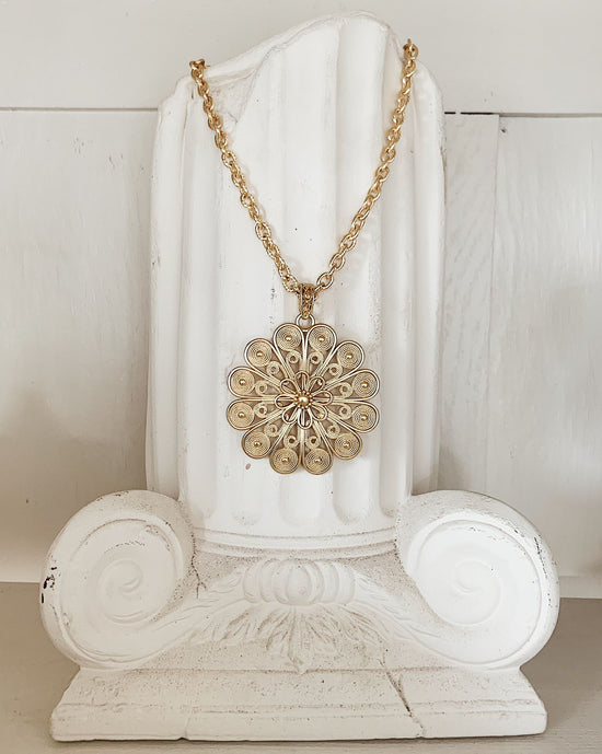 Collier Flora