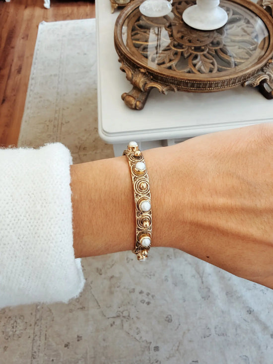 Bracelet manchette – perles serties