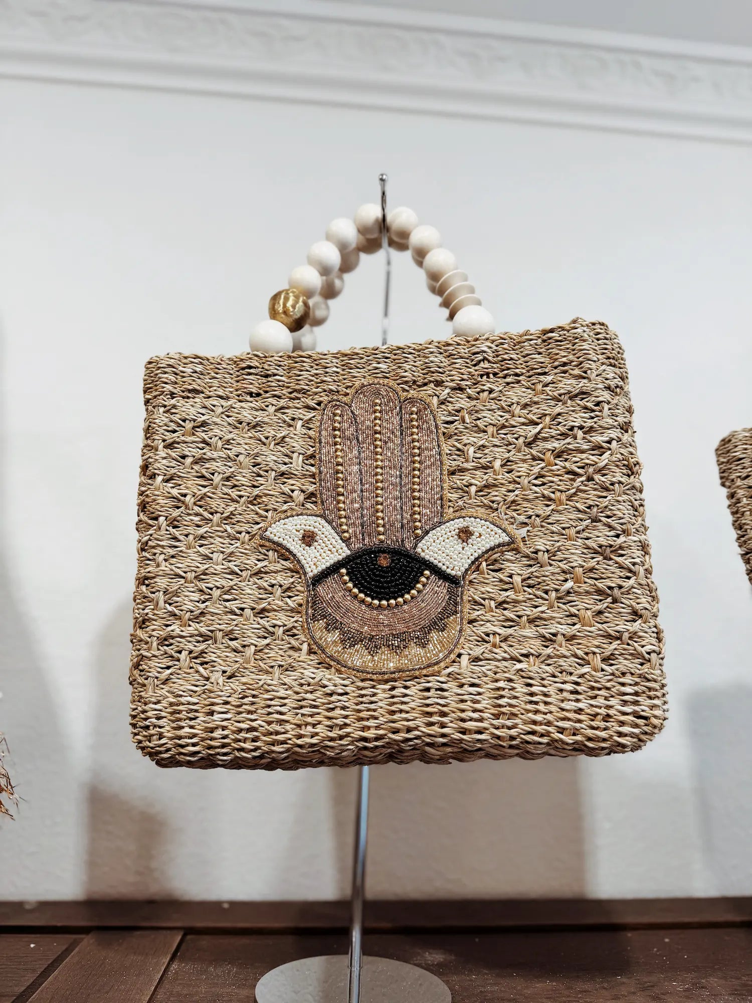 Sac en panier brodé de perles - M