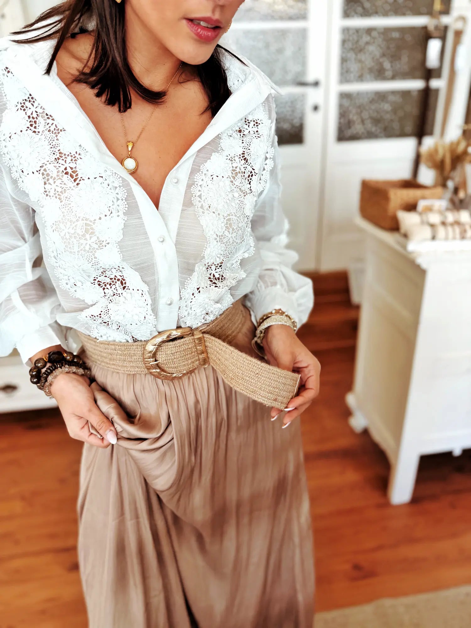 Ceinture en jute à boucle dorée