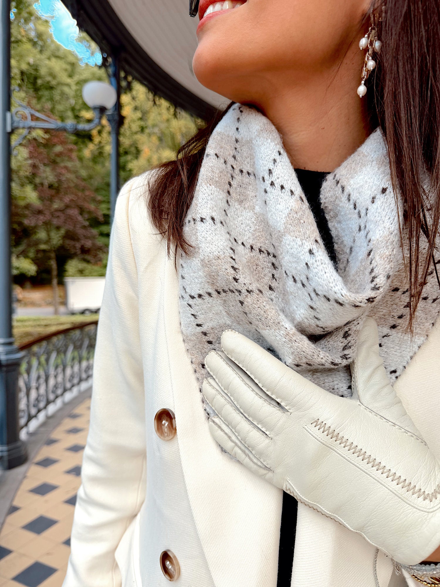 Écharpe triangle à carreaux beige - Romy
