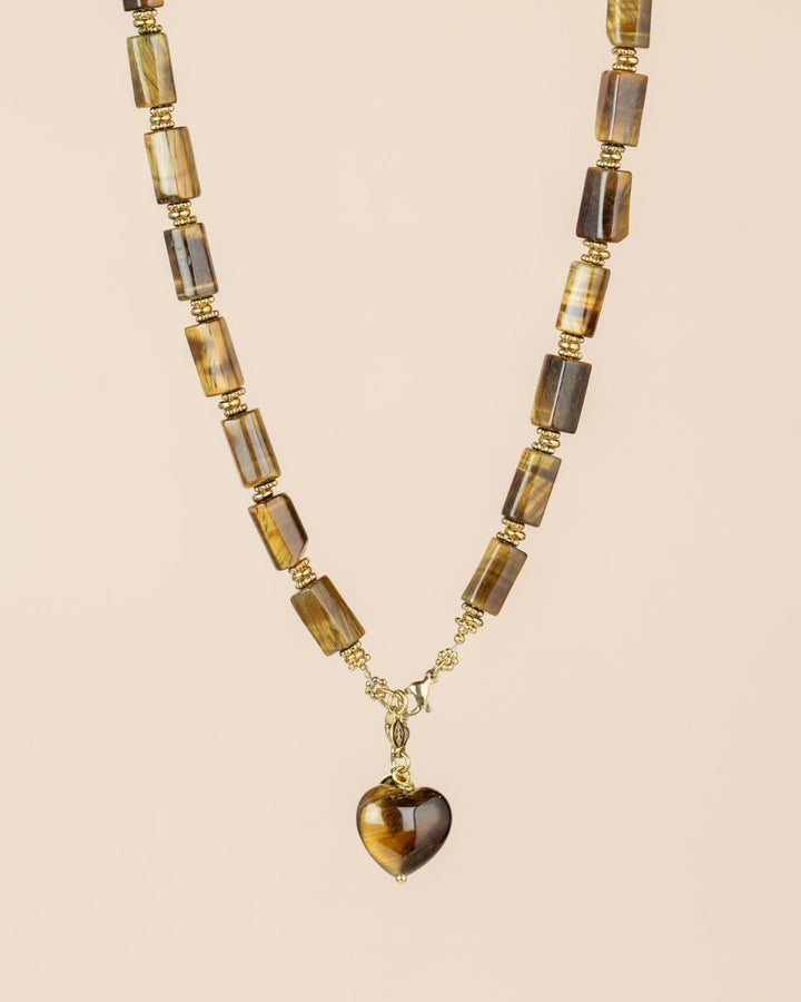 Collier Oeil de tigre – pendentif cœur