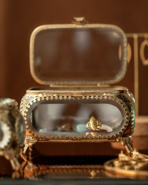 Boîte à bijoux en verre et laiton doré – grand modèle