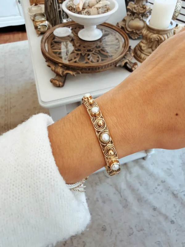 Bracelet manchette – perles serties