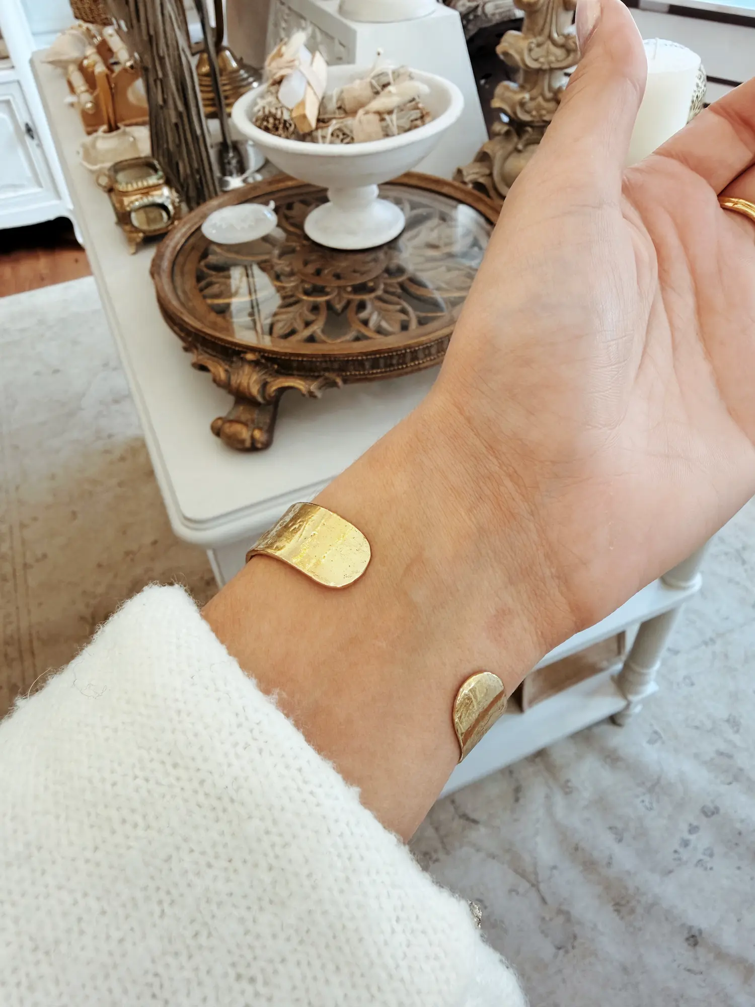 Bracelet manchette – cœur sacré labradorite – Image 4