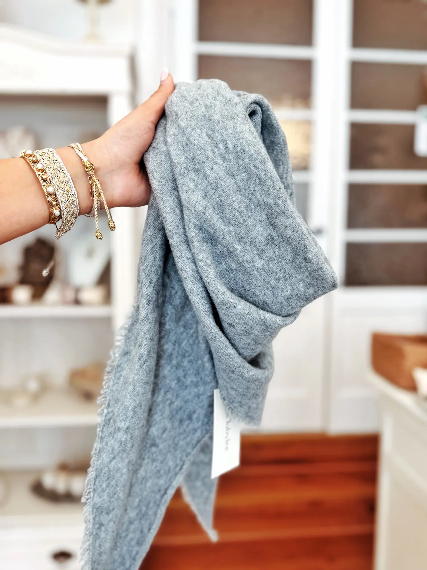 Écharpe à franges - gris – Image 5