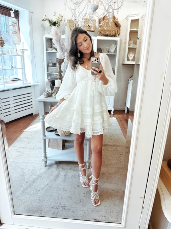 Robe en dentelle Louise - blanche