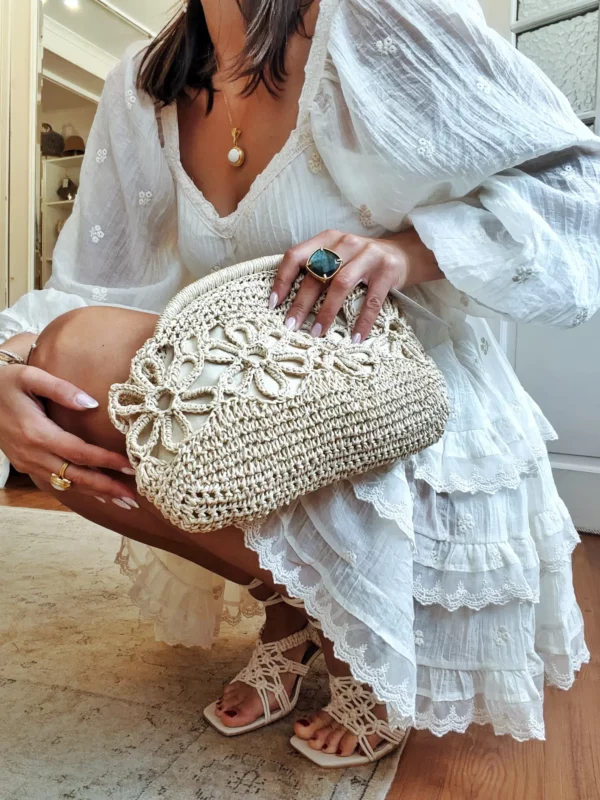 Sac pochette en raphia - beige