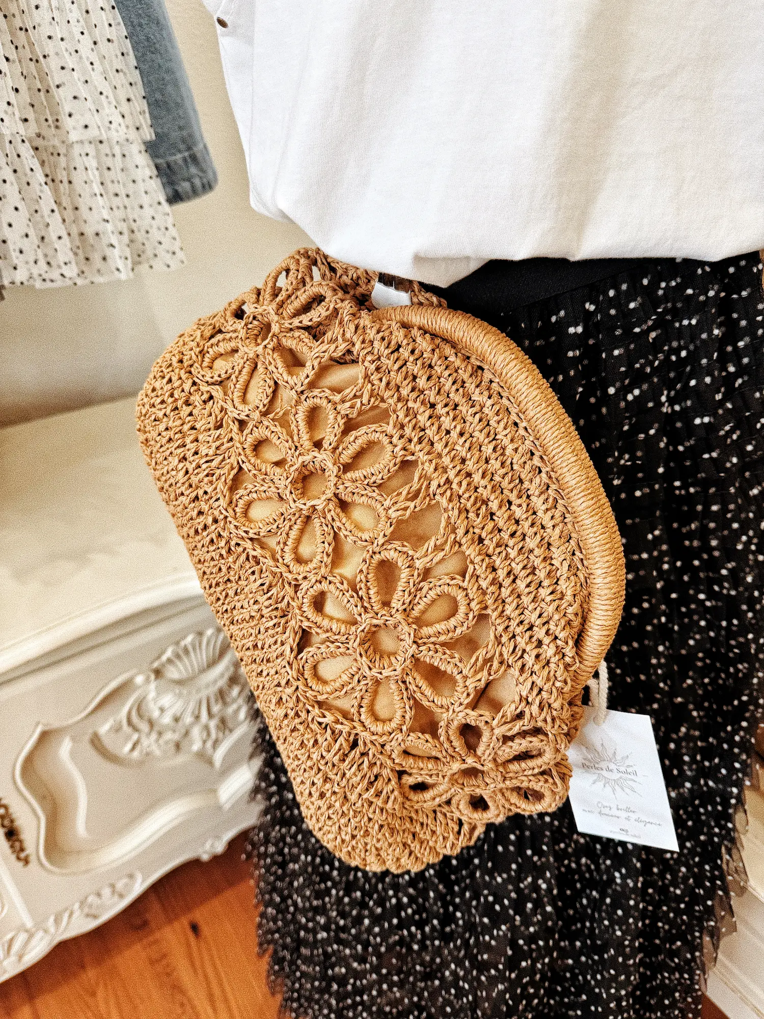Sac pochette en raphia - camel – Image 2